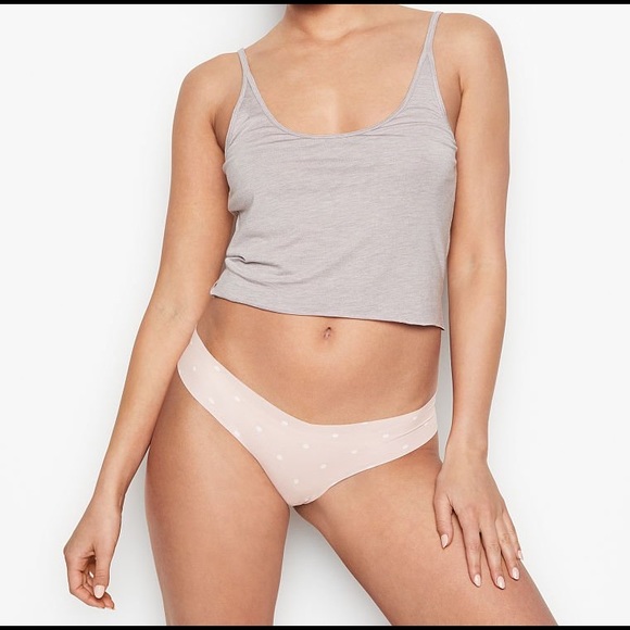 New Victoria’s Secret no show thong panty medium - Picture 3 of 4